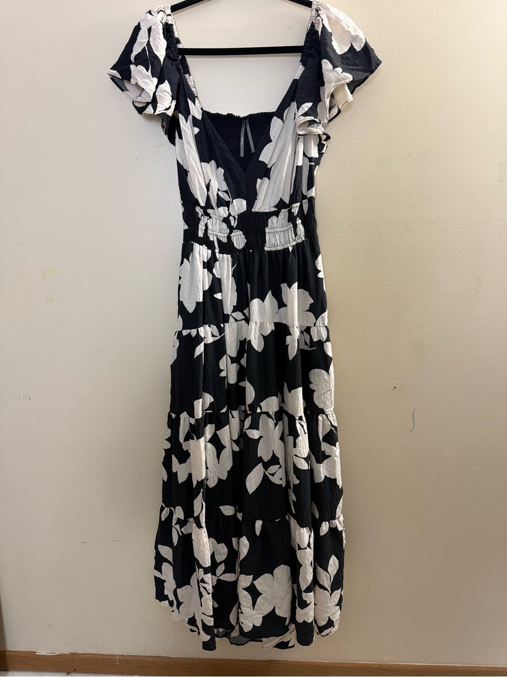 Anthropologie The Silverlake Flutter Sleeve Floral Black and White Maxi Dress - Picture 4 of 11